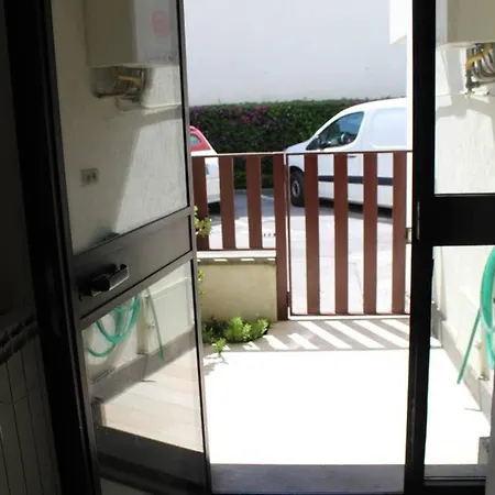 Super Fast Optical Fiber And Private Parking Apartment Viareggio