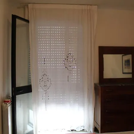 Super Fast Optical Fiber And Private Parking Apartment Viareggio