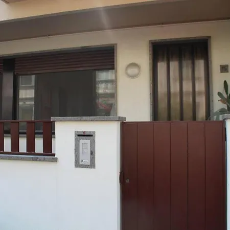 Super Fast Optical Fiber And Private Parking Apartment Viareggio