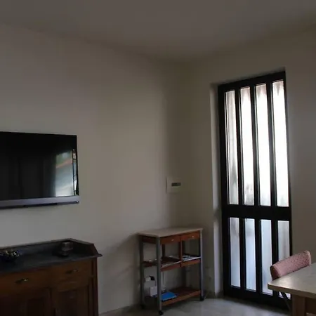 Super Fast Optical Fiber And Private Parking Apartment Viareggio